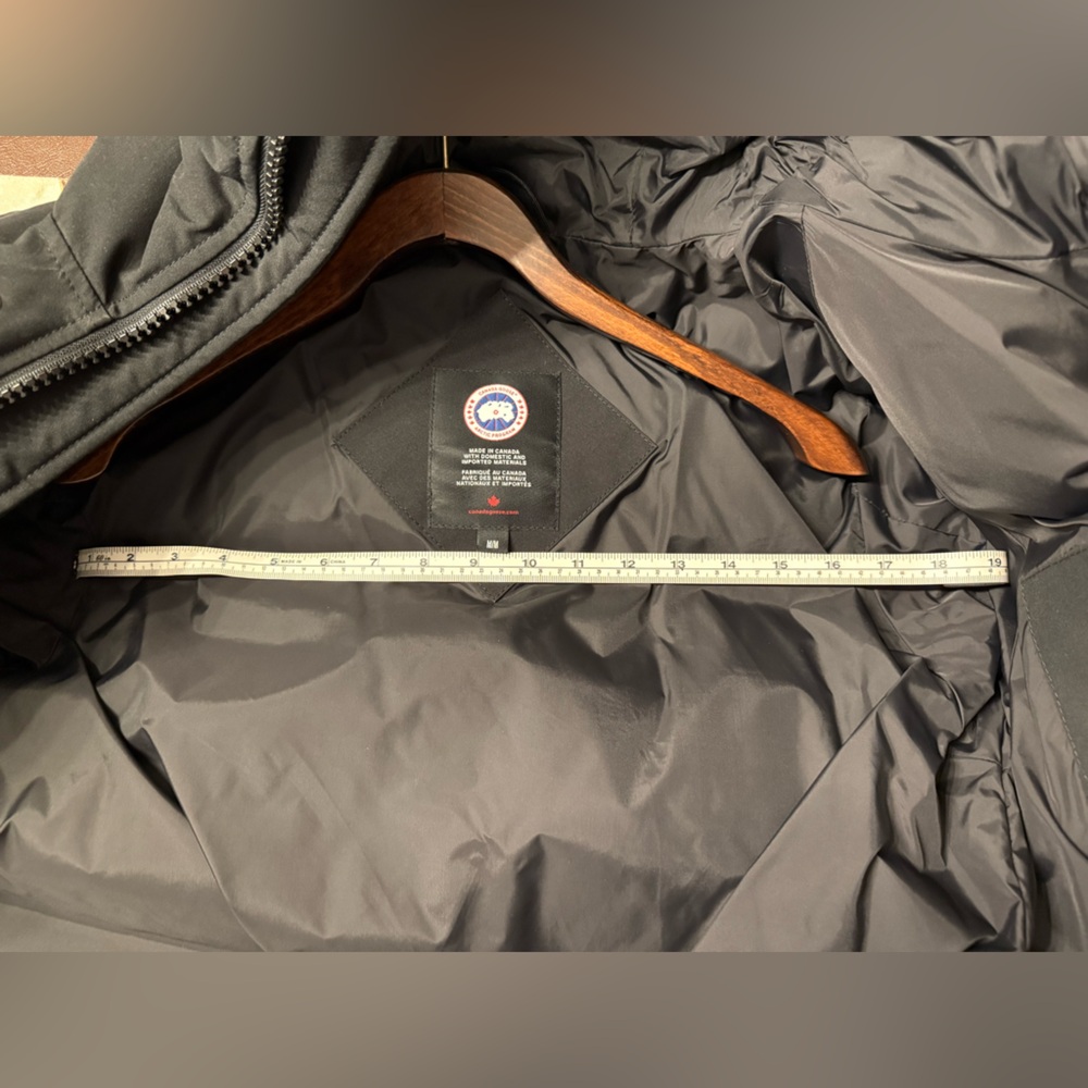 Canada Goose Men's Carson Parka Jacket - Picture 10 of 10